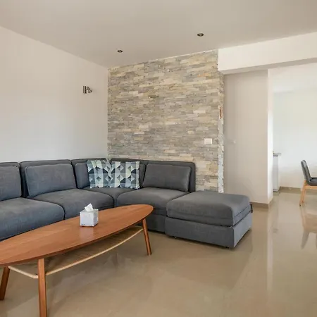 Holiday home Beautiful In With Wifi