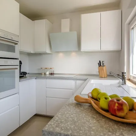 Amazing Home In Vodnjan